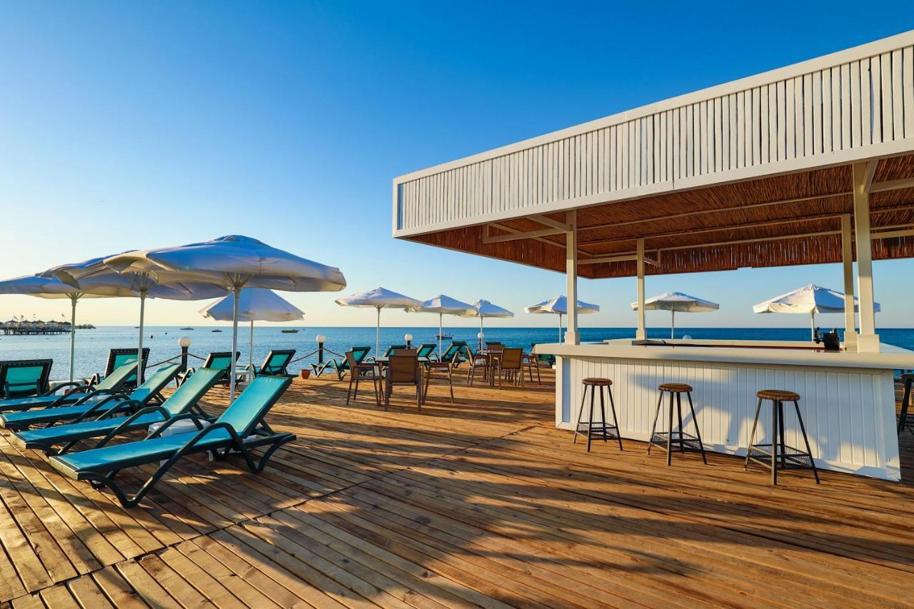 Crystal Centro Resort - Ultimate All Inclusive Анталья Экстерьер фото
