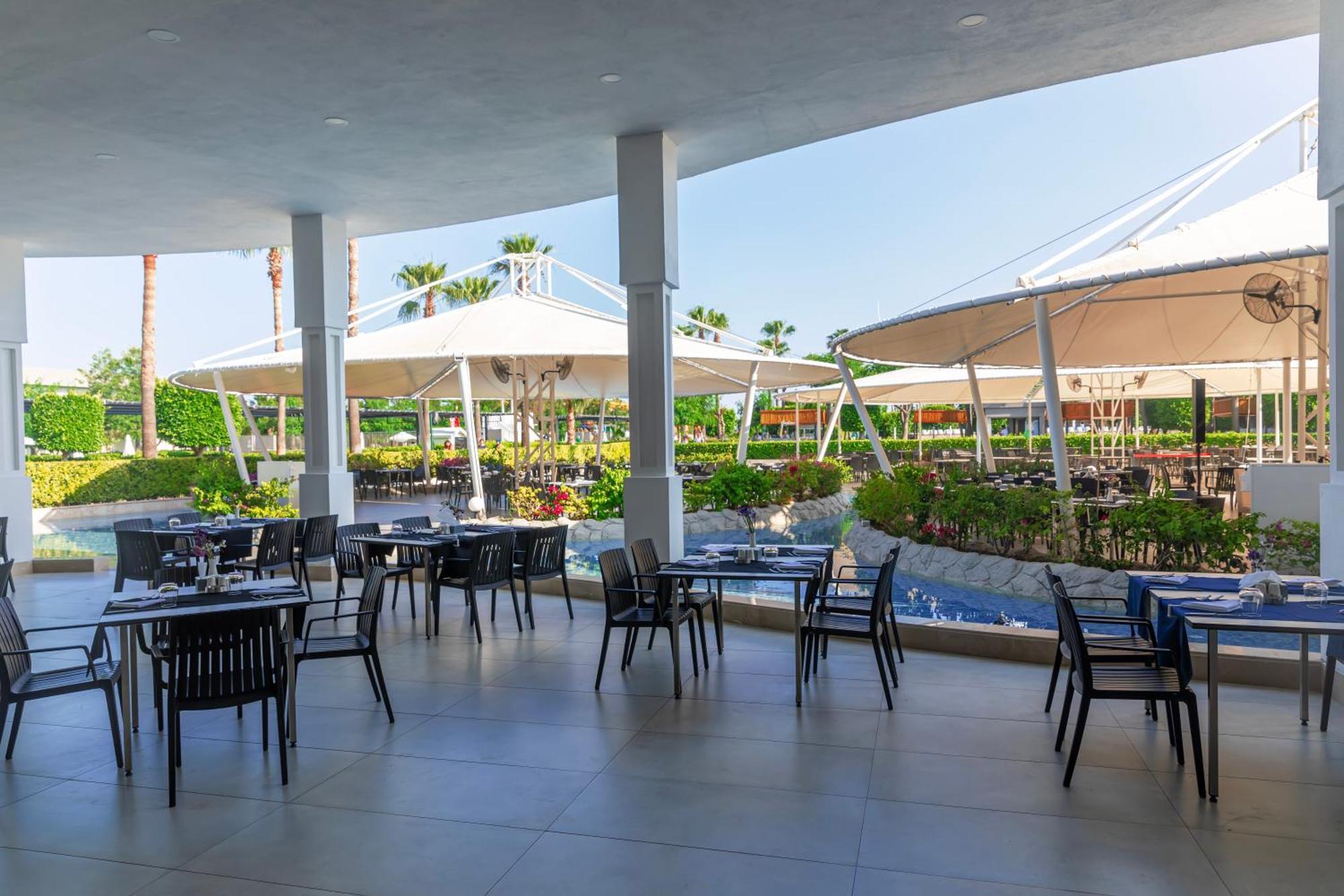Crystal Centro Resort - Ultimate All Inclusive Анталья Экстерьер фото